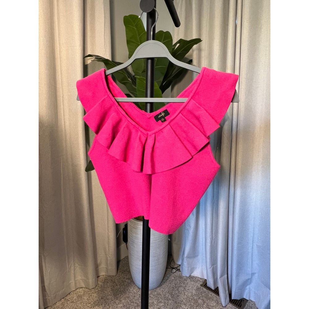 On Twelfth Hot Pink Ruffle V-Neck Ribbed Knit Cropped Sleeveless Top Large